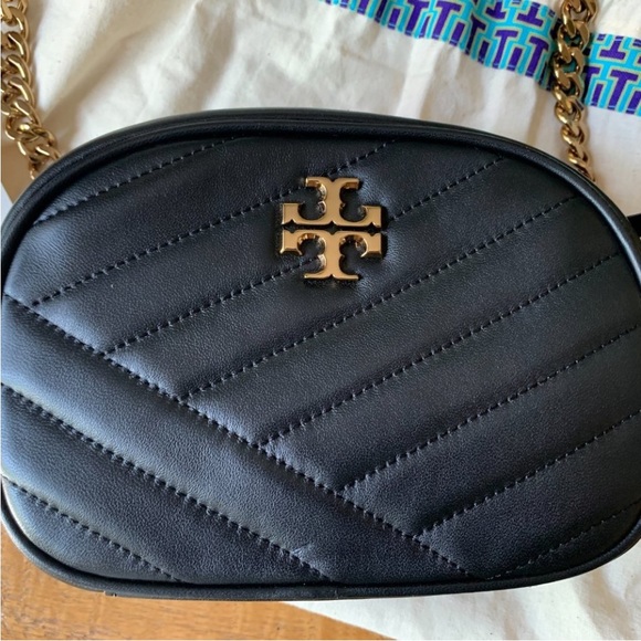 Tory Burch Kira Chevron camera bag - Picture 4 of 10